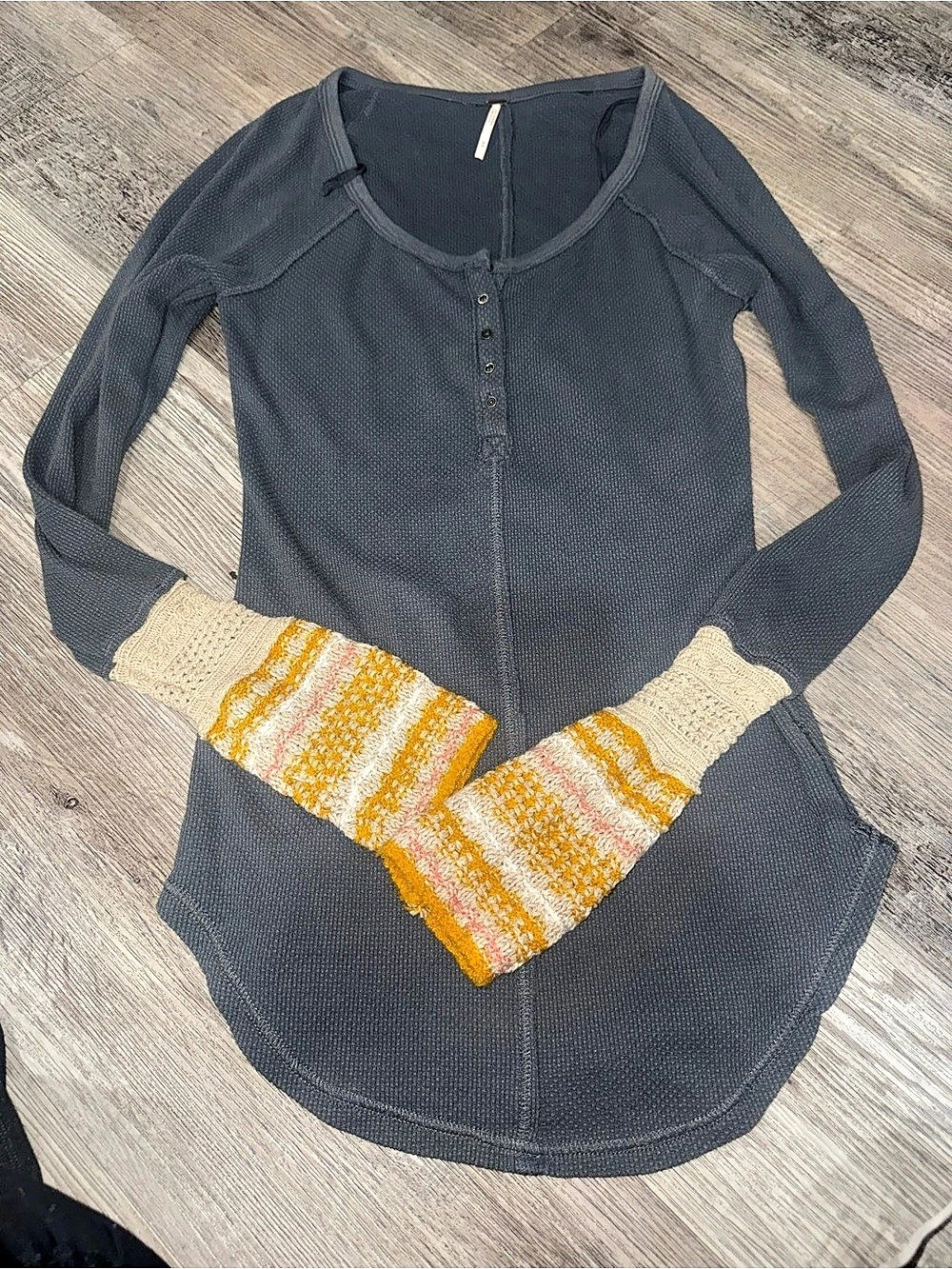 Free People Ski Lodge Thermal Cuff Henley Gray & Yellow